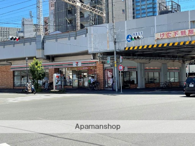 コンビニ　セブンイレブン（コンビニ）まで160m