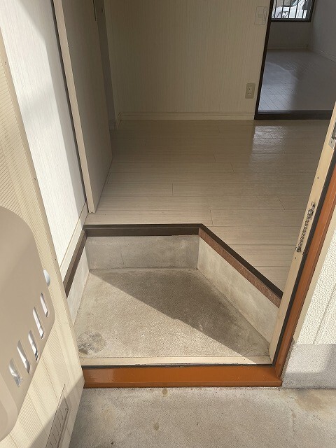 玄関　※現況を優先します。