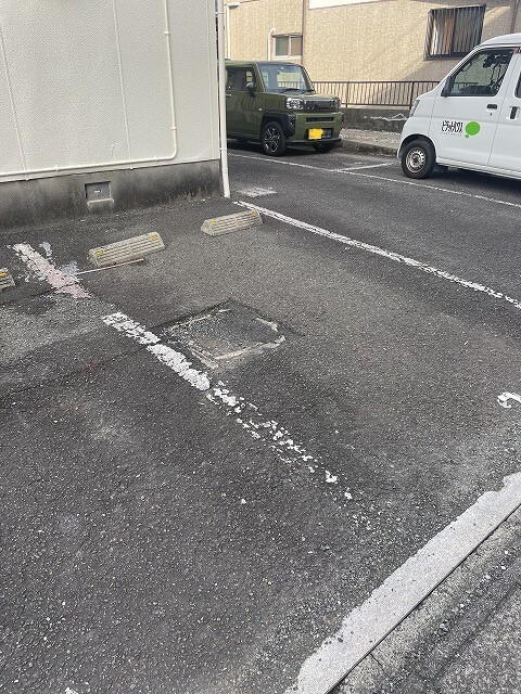 駐車場　コーポラメール