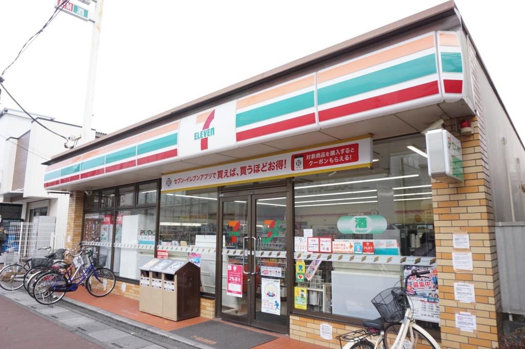 コンビニ　セブンイレブン 武里駅西口店（コンビニ）まで274m