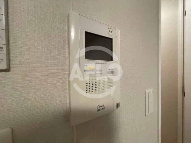 セキュリティ　パークアクシス心斎橋　TVモニター付きインターホン