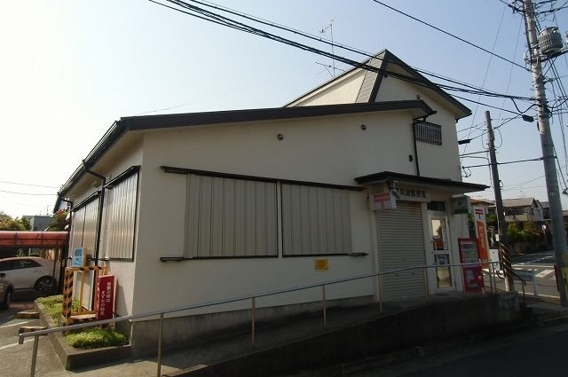 郵便局　岡崎郵便局（郵便局）まで500m