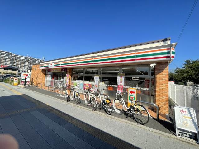 コンビニ　セブン－イレブン岩槻駅西口店（コンビニ）まで1924m