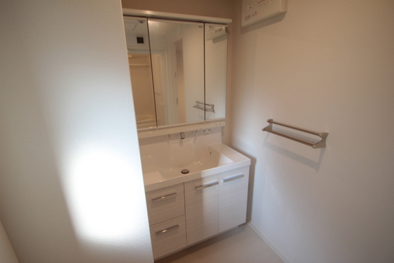 洗面設備　※別部屋の写真です