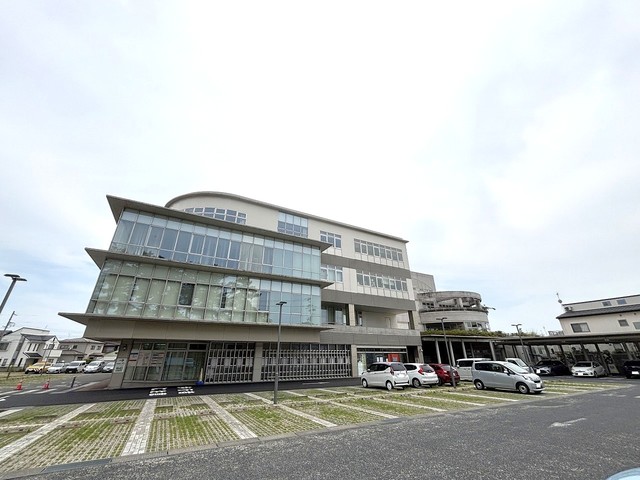役所　新潟市西区役所（役所）まで681m
