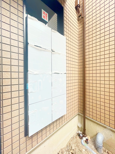 エントランス　宅配ボックス付き♪