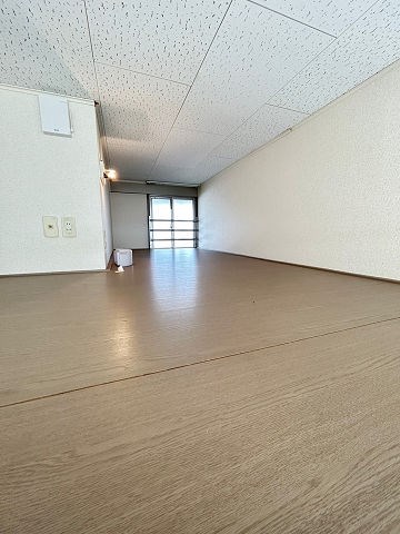 その他部屋・スペース　落ち着いて過ごせるお部屋なので、寝室にいかがでしょうか