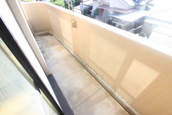 バルコニー　※別部屋の写真です