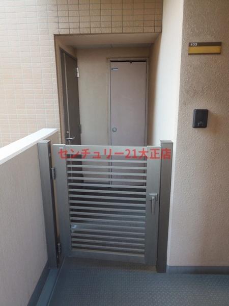 玄関　★専用ポーチ付いてます★