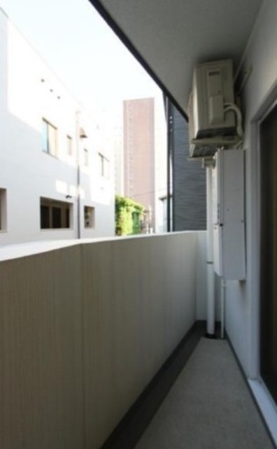バルコニー　共用部分