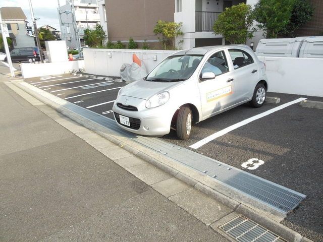 駐車場　★お部屋探しは株式会社タウンハウジング東京まで★