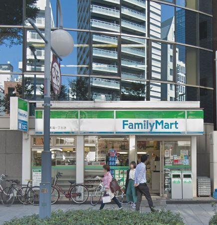 コンビニ　ファミリーマート東天満一丁目店（コンビニ）まで306m