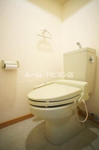 トイレ　別号室イメージ