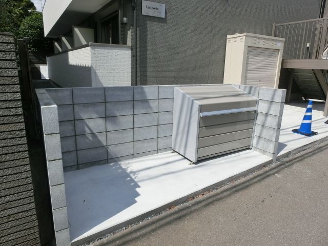 その他　専用ゴミ置き場