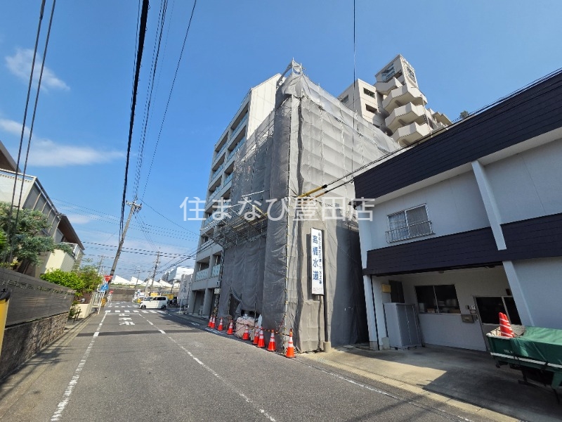 建物外観　建築中