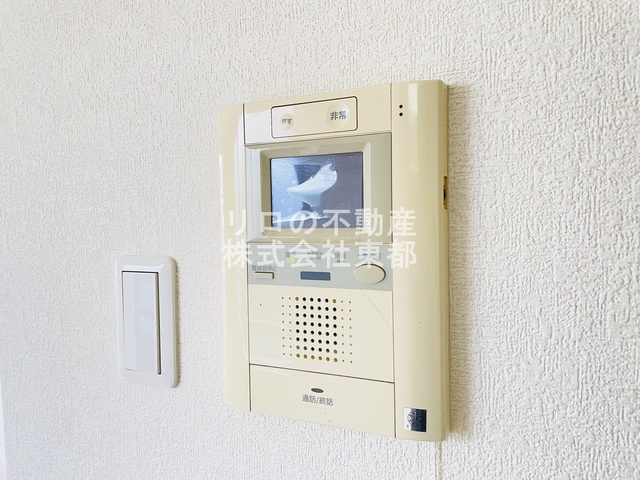 セキュリティ　訪問者が一目で分かるＴＶモニタ付インターホンです！