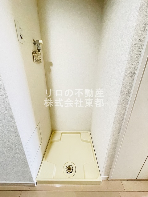 その他　洗濯機置場には防水パンを設置！水漏れも安心です◎