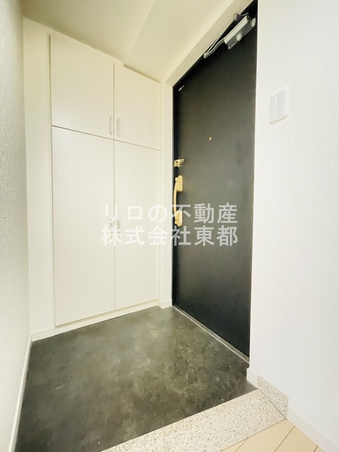 玄関　すっきりシンプルな玄関スペースです！