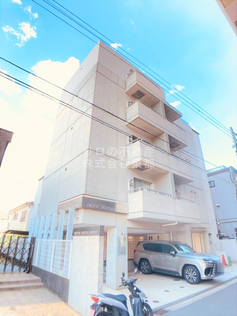 建物外観　丈夫で安心の鉄筋コンクリート造マンションです☆