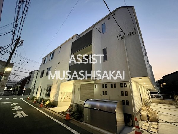 建物外観　お電話でお問合わせ頂けますと、よりスムーズにご対応出来ます♪
