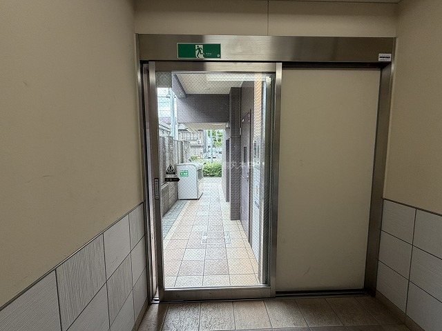 ロビー