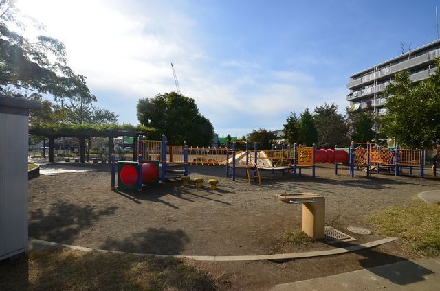 公園　公園（公園）まで10m