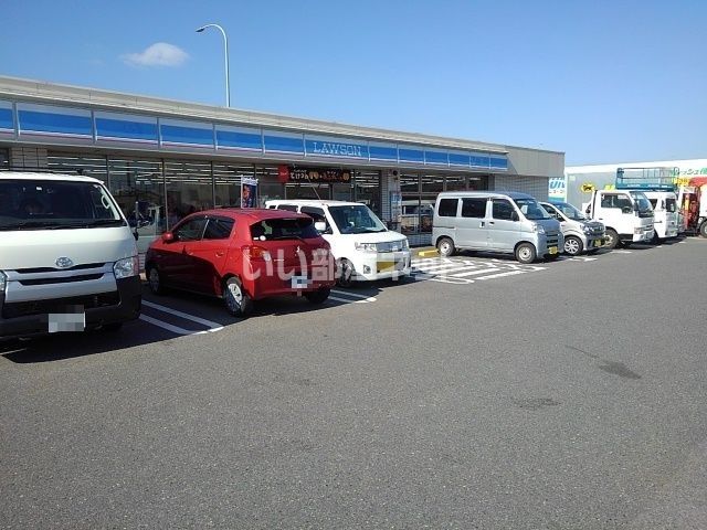 コンビニ　ローソン 鳥栖GLP店（コンビニ）まで581m