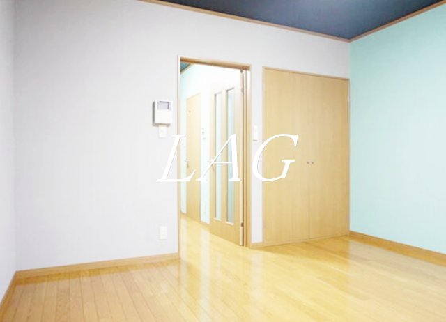 居室・リビング　洋室のお部屋です。