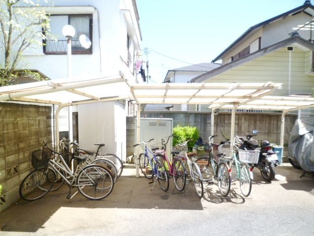 その他共有部分　★屋根付き駐輪場★