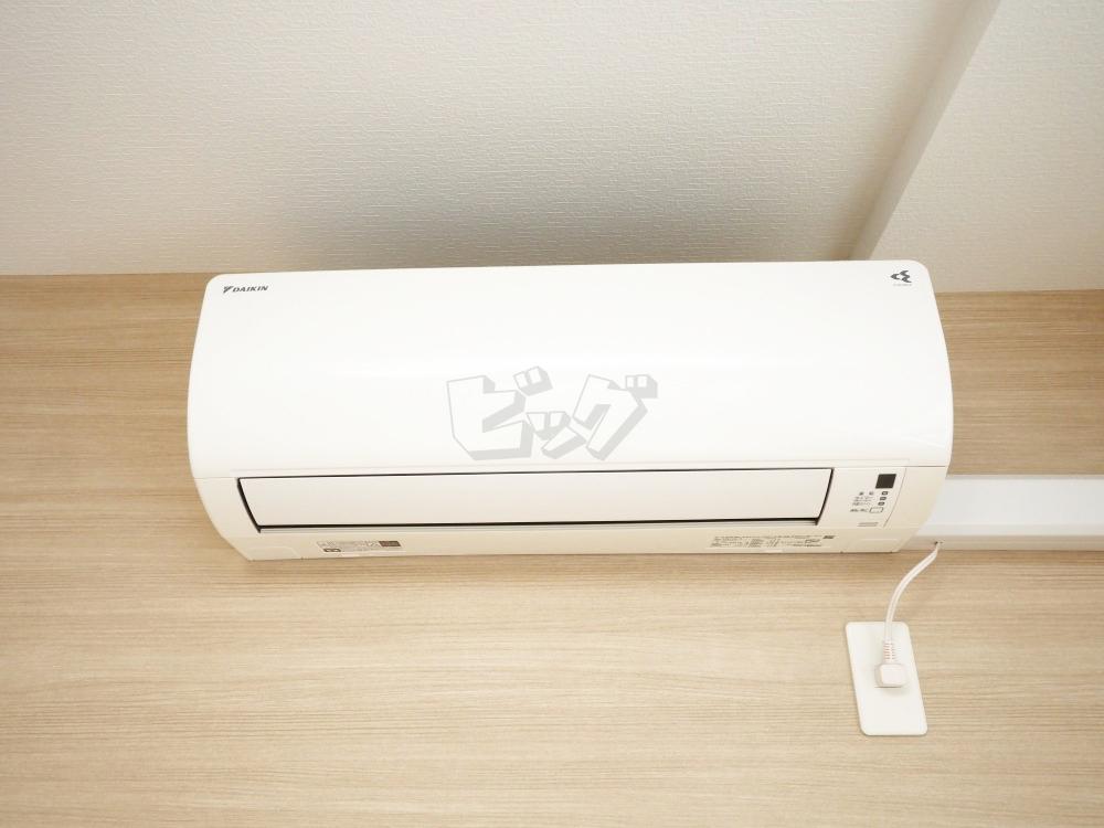 その他設備　エアコン付きで暑い日も安心☆