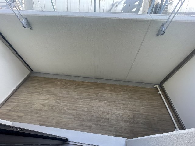 バルコニー　お洗濯にも便利なバルコニー付き
