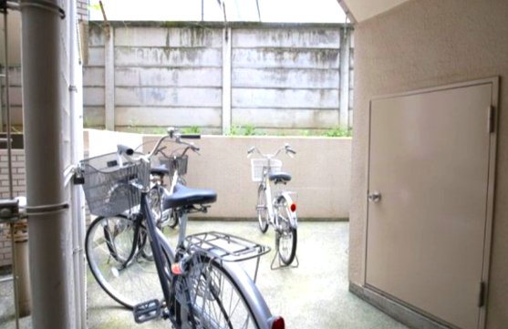 その他共有部分　駐輪場です。