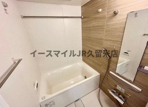 バス・シャワールーム　ゆったり過ごせるお風呂です