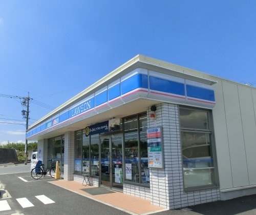 コンビニ　ローソン南区平子一丁目店（コンビニ）まで59m
