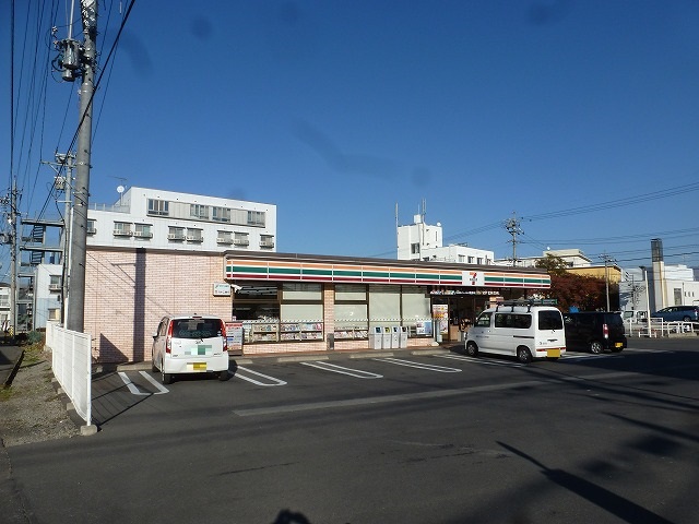 コンビニ　セブンイレブン 長野南堀店（コンビニ）まで612m