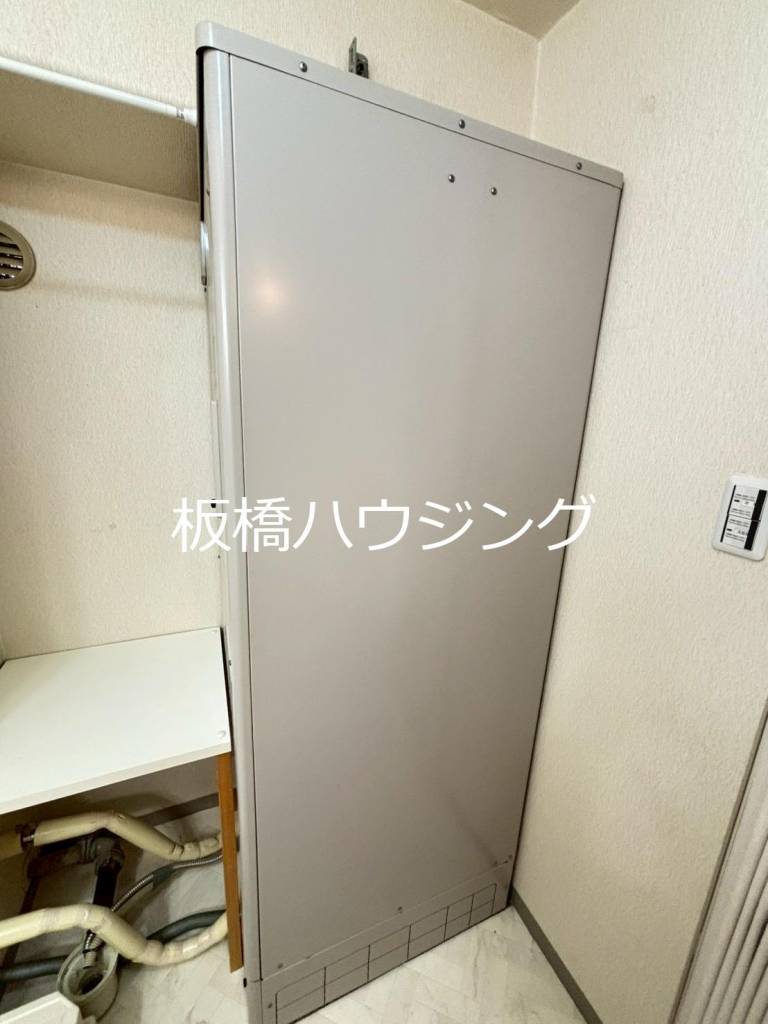 その他設備　電気温水器