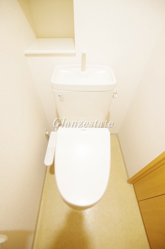 トイレ　トイレもきれいです