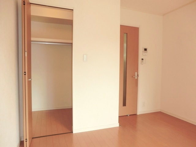 収納　★たっぷり収納ウォークインクローゼット★