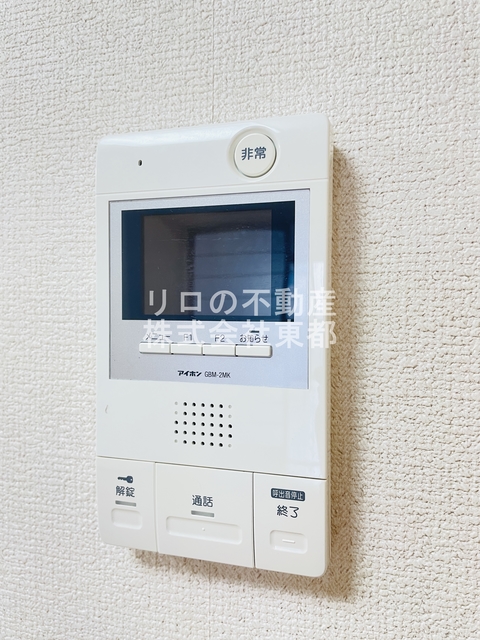セキュリティ　ＴＶモニター付インターホンがあるので訪問者が一目でわかります
