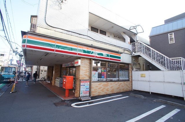 コンビニ　セブンイレブン柴崎駅北店（コンビニ）まで308m