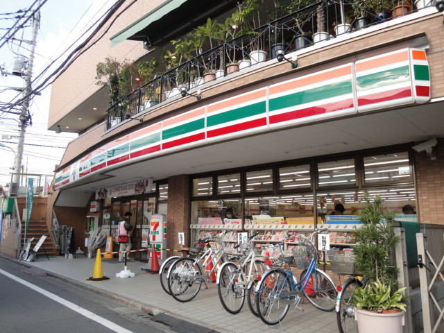 コンビニ　セブンイレブン柴崎駅南口店（コンビニ）まで351m
