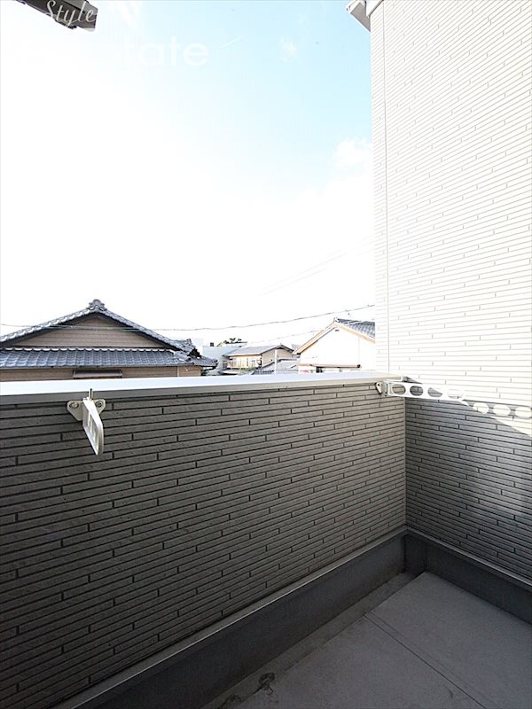 バルコニー　バルコニー