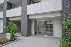 エントランス　★重厚感あるデザイナーズマンションのエントランス★