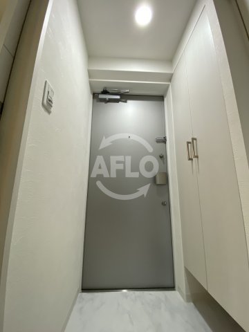 玄関　プライマル南森町パークビュー　玄関