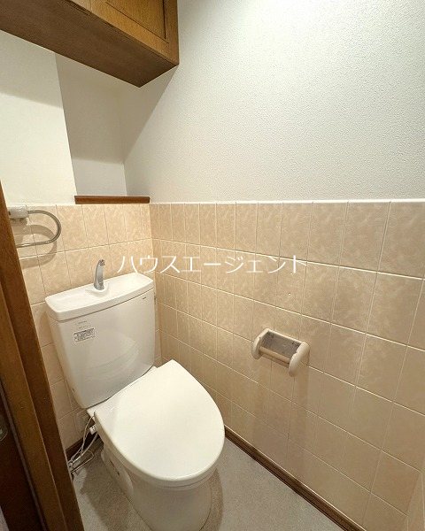 トイレ　清潔感のあるトイレ。