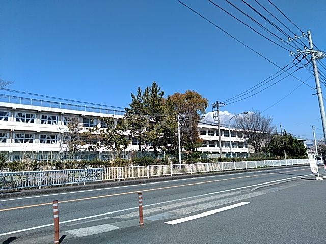 小学校　富士市立今泉小学校（小学校）まで265m