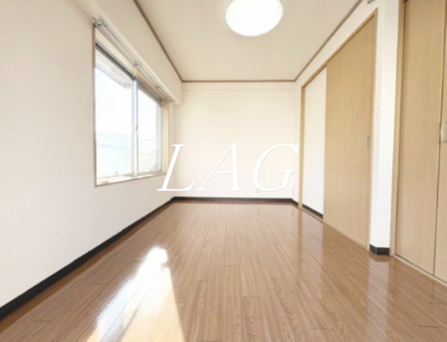 居室・リビング　洋室のお部屋です。