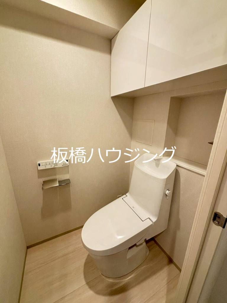 トイレ　同仕様