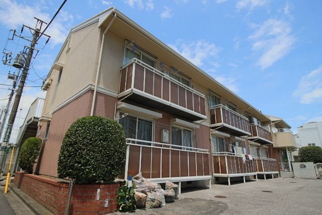 建物外観　南向き日当たり良好
