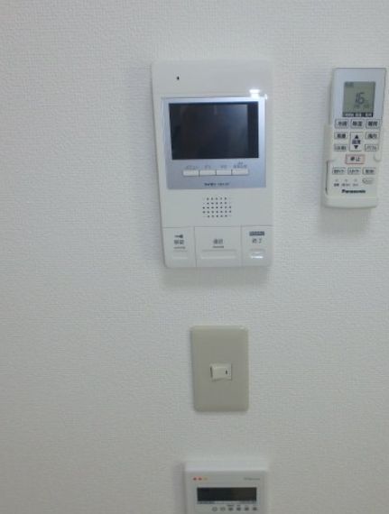 セキュリティ　モニターホン（同一仕様写真）